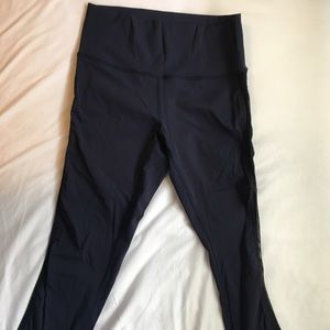 Navy Lululemon 7/8 Leggings Fishnet Sides size 10